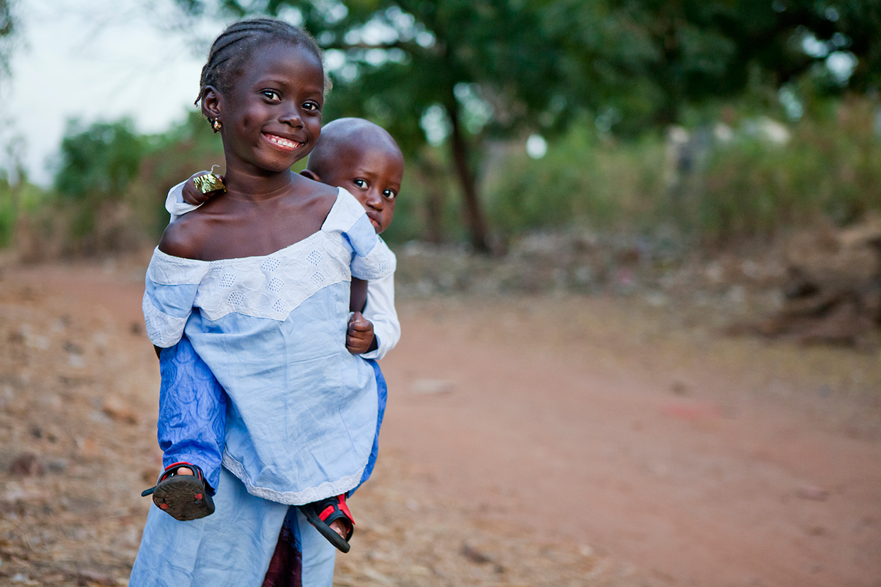 dzieci-afryki-stachowiak-gambia